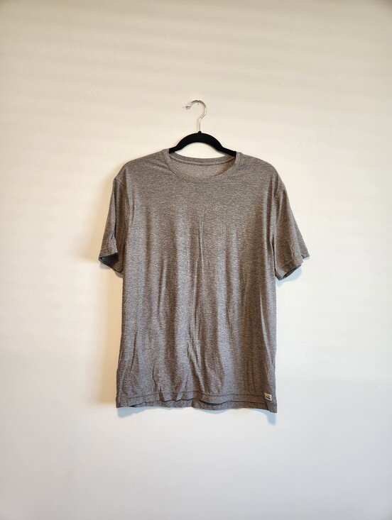 Vuori Other - Vuori Strato Tech Men’s Tee Size Medium